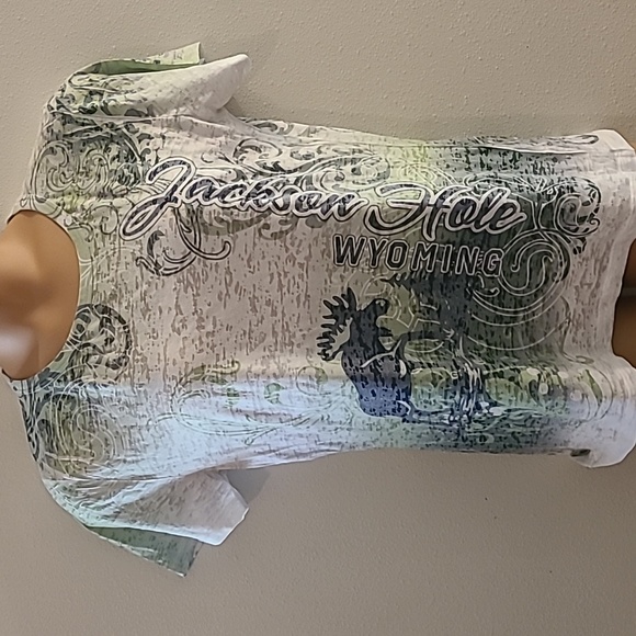 Jackson Hole, Wyoming ladies t-shirt large - Picture 6 of 9